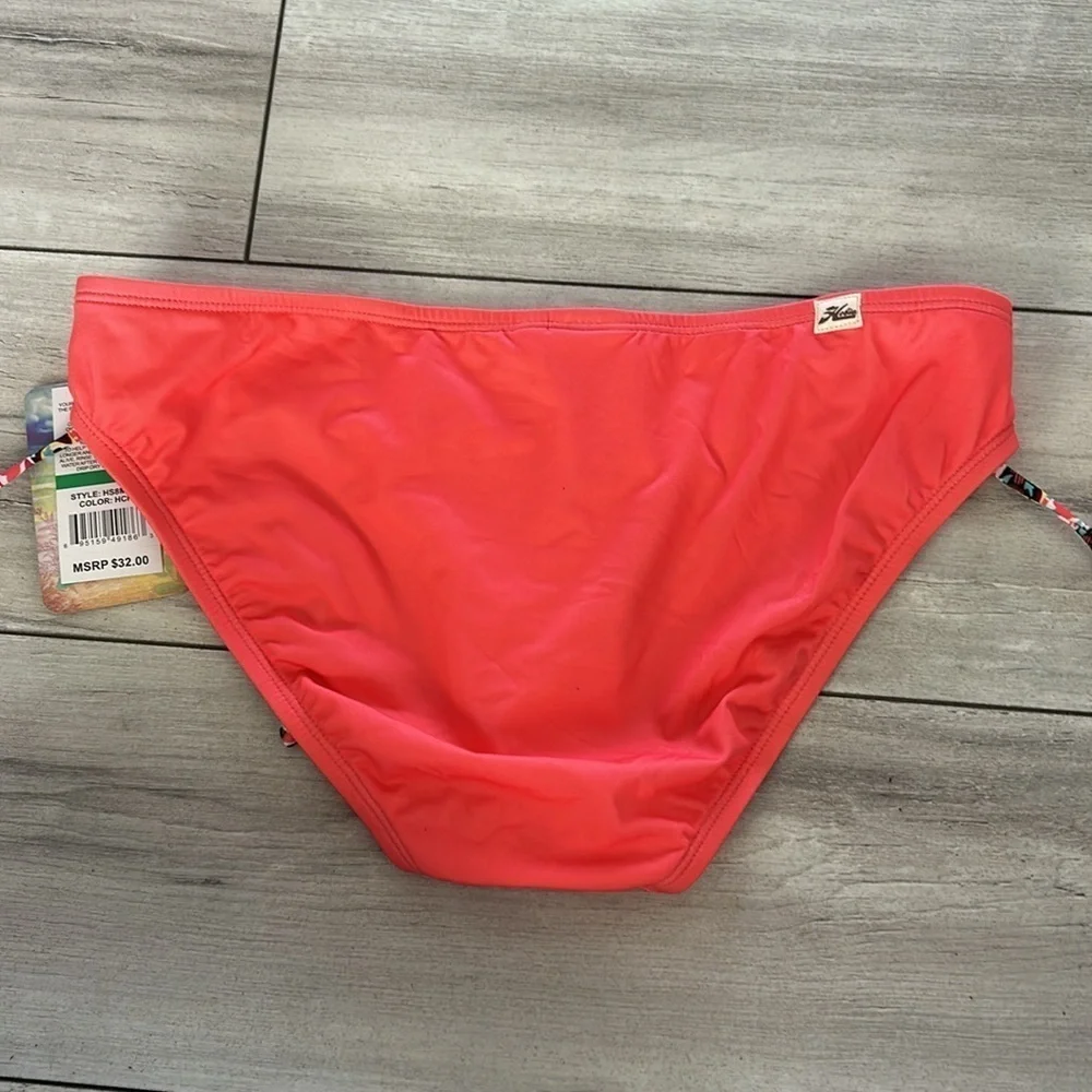 Hobie coral floral